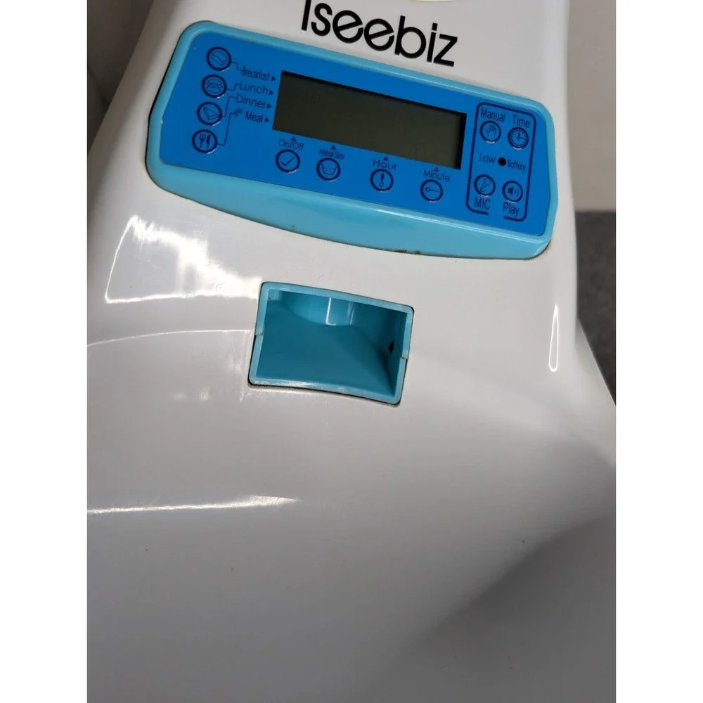 Automatic Pet Feeder for Cats Dogs Small Animals Dry Food‎ by Iseebiz